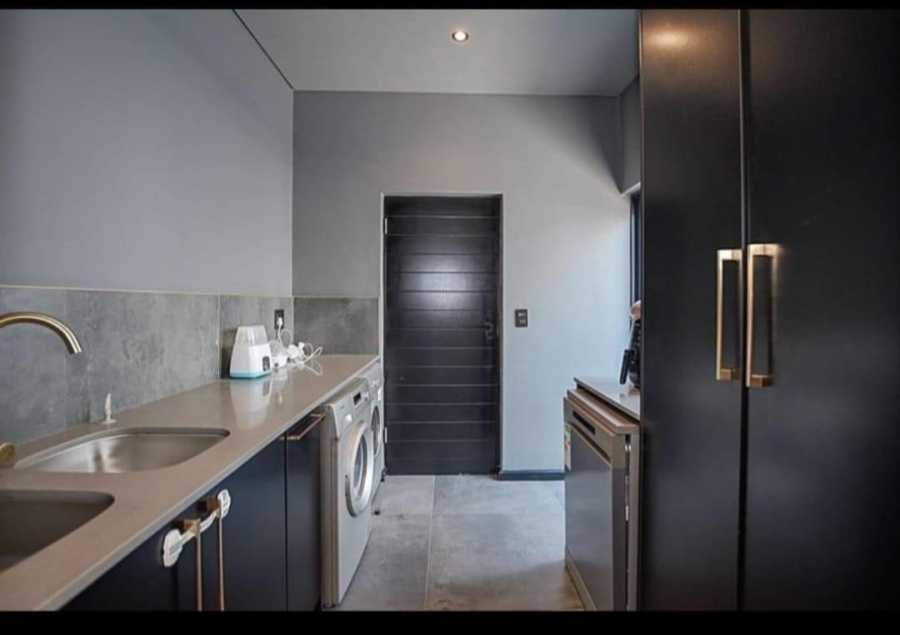 4 Bedroom Property for Sale in Sagewood Western Cape